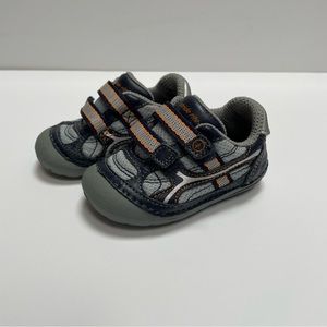 Stride Rite Enzo boys velcro strapped navy & gray sneakers. Size 3 NWOT